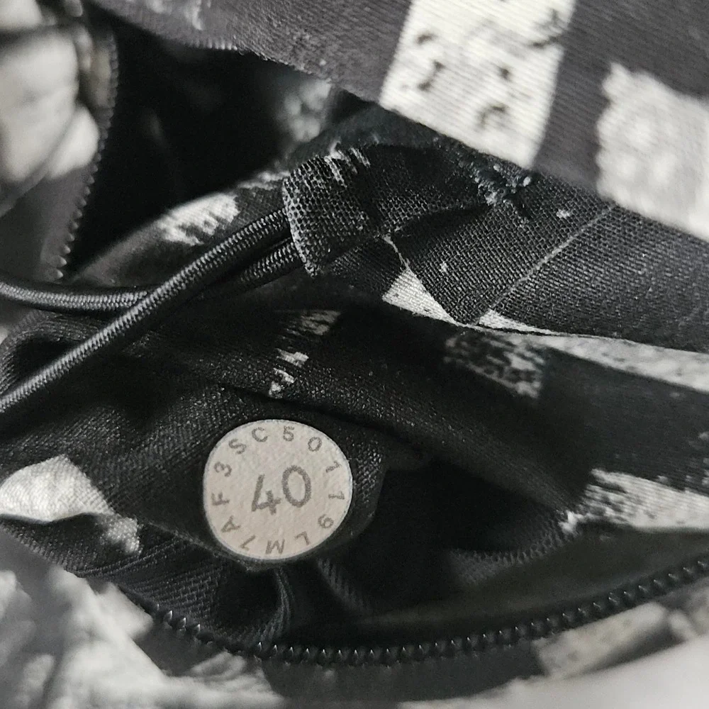 lululemon athletica any flaws